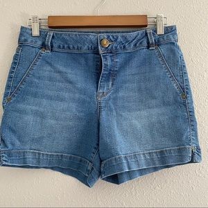 D. Jeans Denim Shorts Size 8